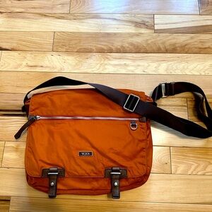 Tumi Lugano Large Messenger Bag